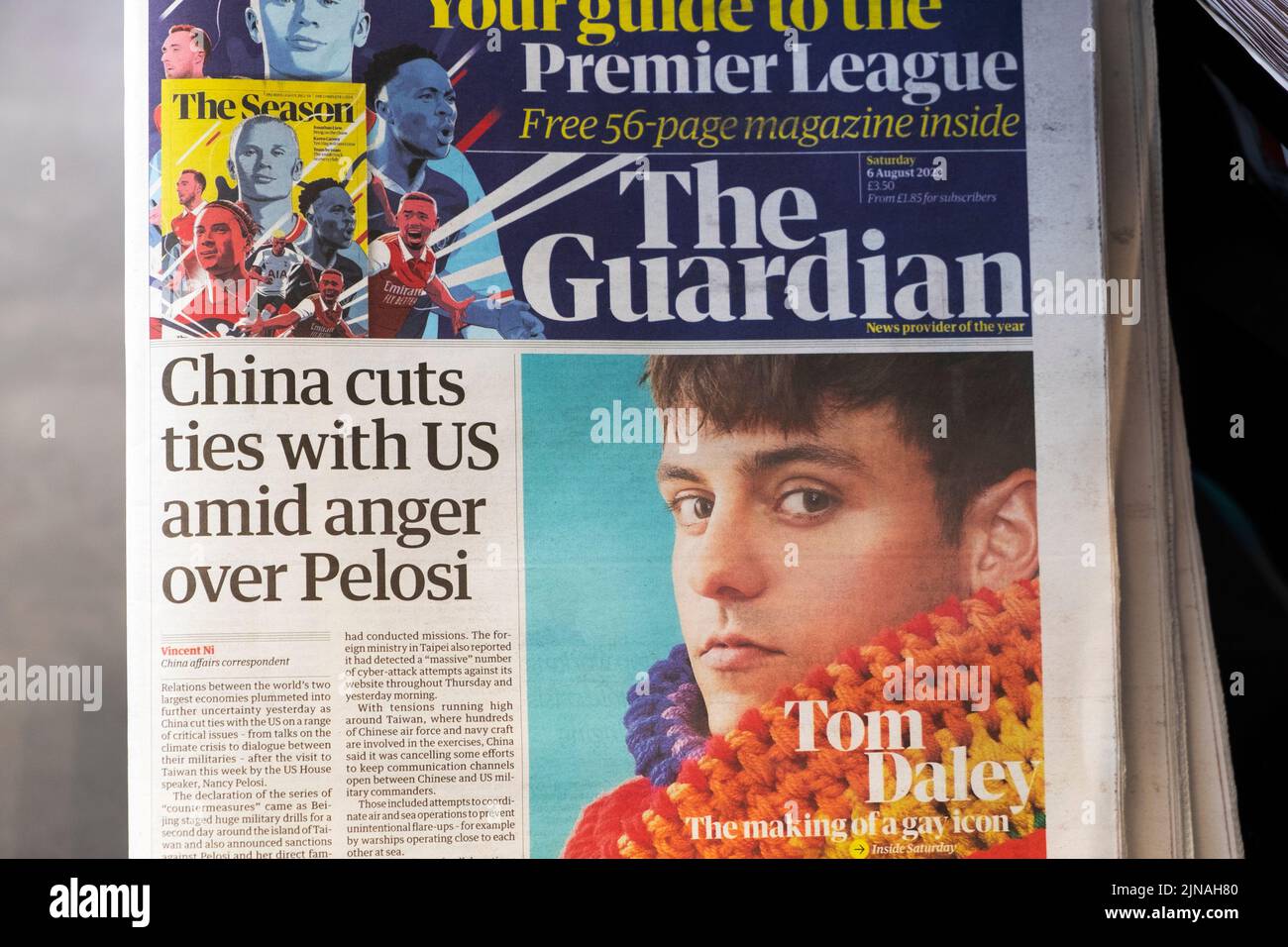 "La Chine coupe ses liens avec les Etats-Unis dans un contexte de colère contre Pelosi" page principale du journal Guardian, Nancy Pelosi visite à Taïwan article 6 août 2022 Londres UK Banque D'Images