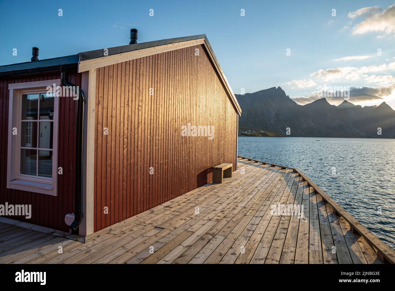Rorbuer huts rouges à Hamnoy, îles Lofoten, Norvège Banque D'Images