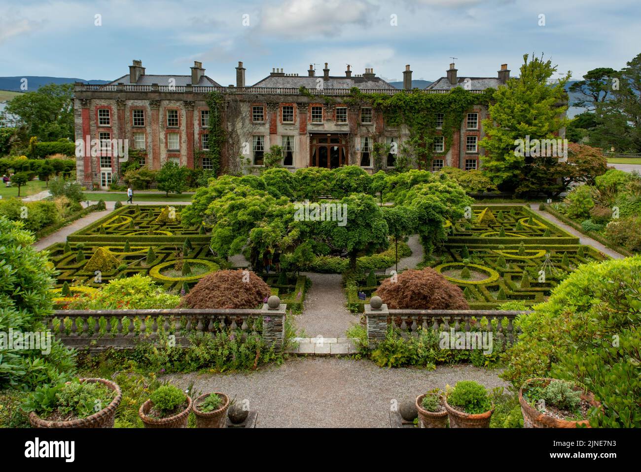Bantry house gardens Banque de photographies et d’images à haute ...