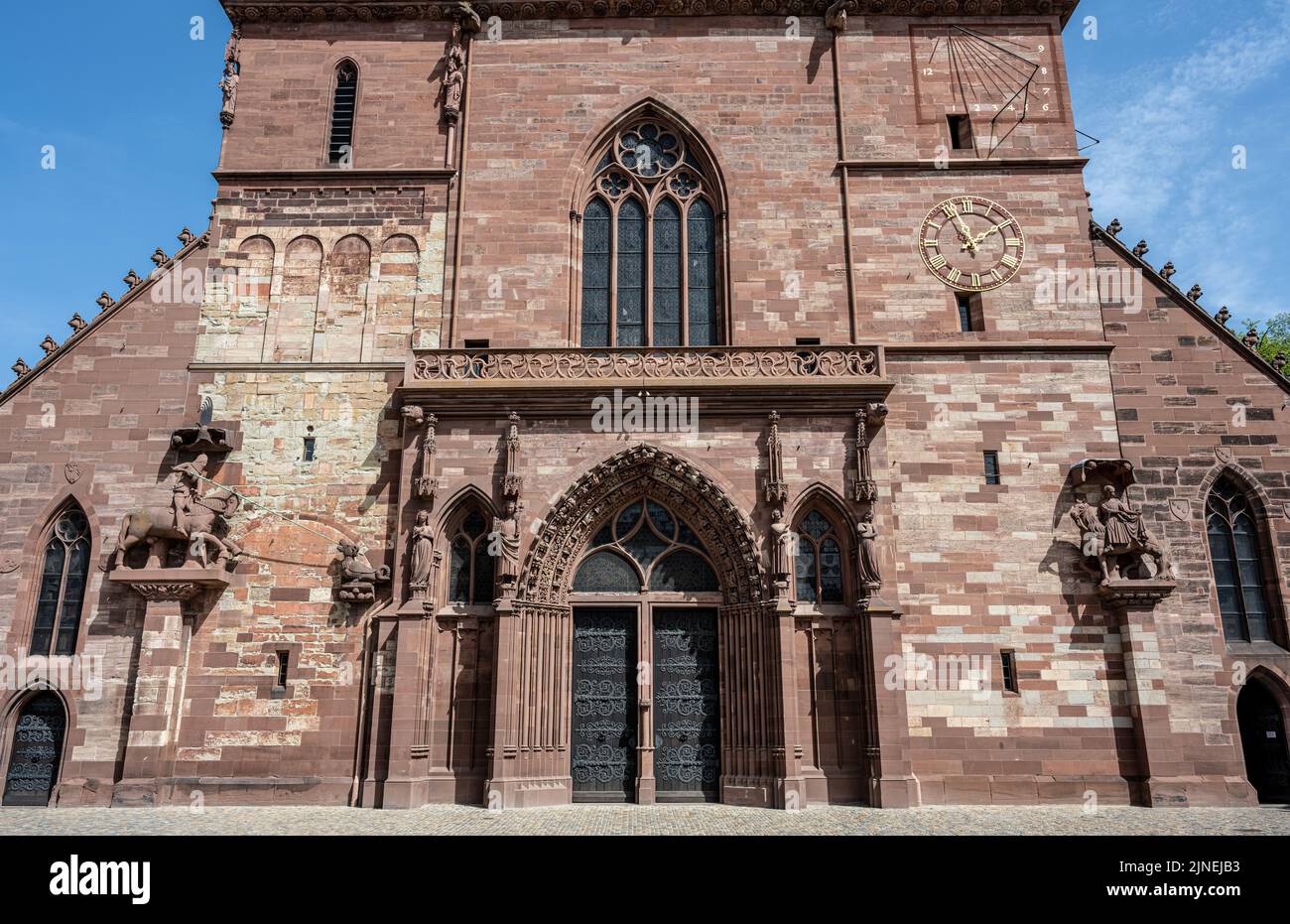 Façade ouest de la cathédrale de Bâle Banque D'Images
