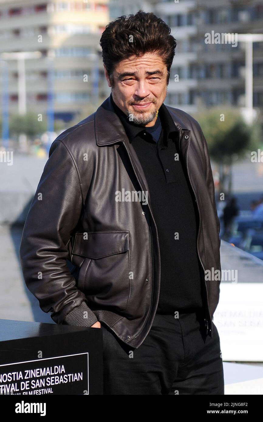 Benicio del Toro reçoit le prix Donostia au Festival International du film de San Sebastian en 62th. (Crédit: Julen Pascual Gonzalez) Banque D'Images