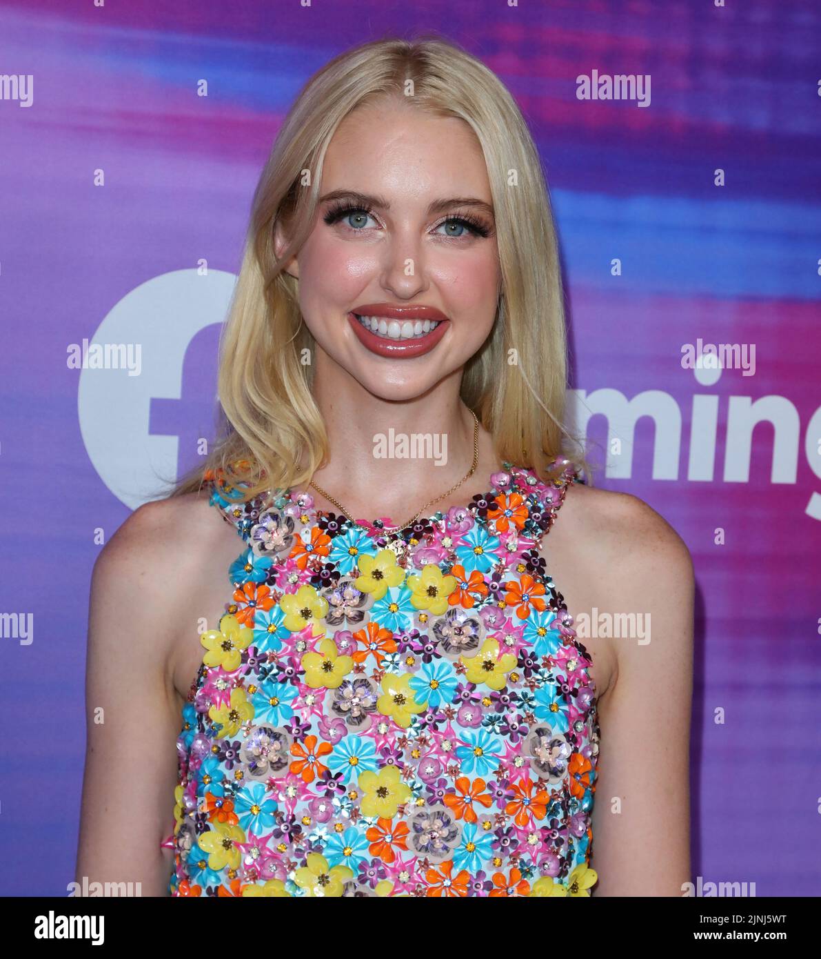 Chloe Cherry arrive au tapis rouge Variety's Power of Young Hollywood tenu  au Nehuehouse à Hollywood, Californie, jeudi, 11 août 2022 . (Photo de Juan  Pablo Rico/Sipa USA Photo Stock - Alamy