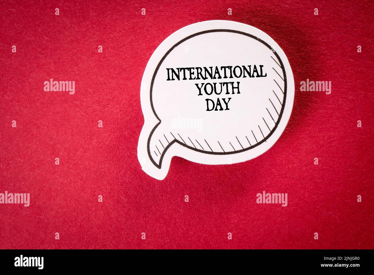 Journée internationale de la jeunesse. Texte sur la bulle de la parole. Banque D'Images