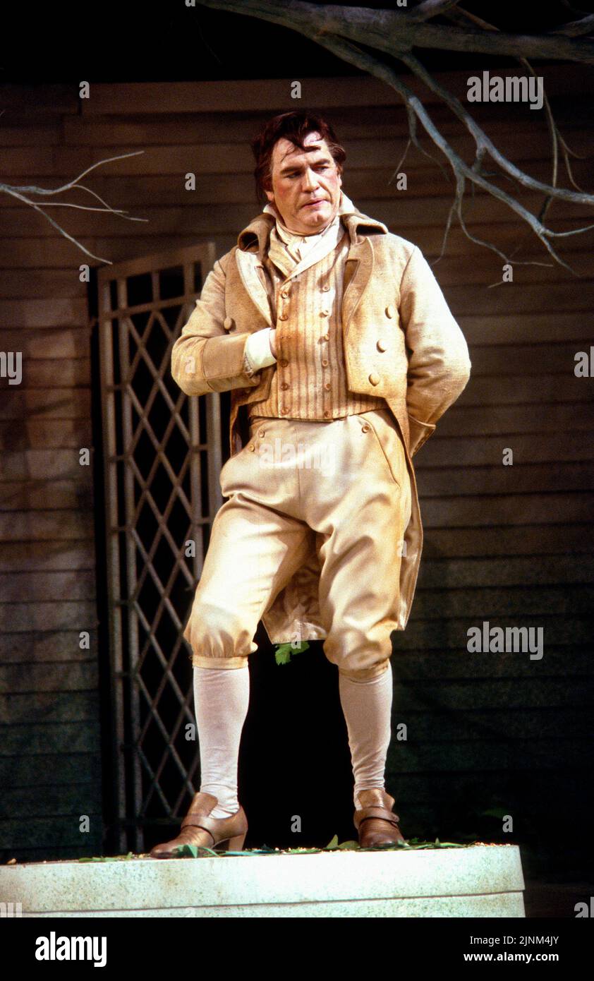 Brian Cox (Sir Timothy Bellboys) dans Un PENNY POUR Une CHANSON de John Whiting à la Royal Shakespeare Company (RSC), Barbican Theatre, Londres EC2 17/12/1986 Set design: Bob Crowley costumes: Alexander Reid éclairage: Mark Henderson réalisateur: Howard Davies Banque D'Images
