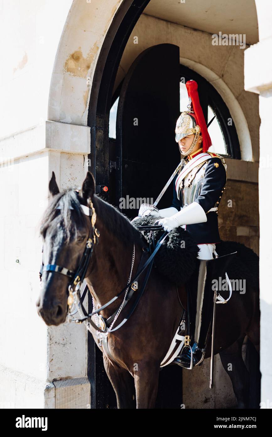 Life Guards, Cavalerie de famille, Horse Guards Parade, Whitehall, Londres, ROYAUME-UNI Banque D'Images