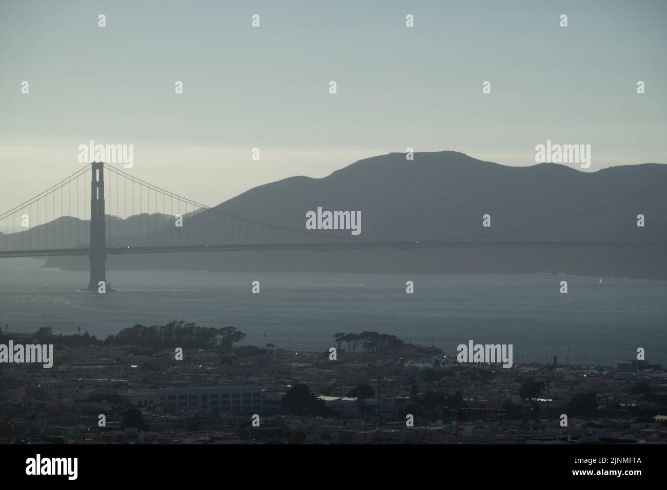 San Francisco, Californie, États-Unis. 7th août 2022. Le Pont du Golden Gate sur 7 août 2022 à San Francisco. (Image de crédit : © Bryan Smith/ZUMA Press Wire) Banque D'Images