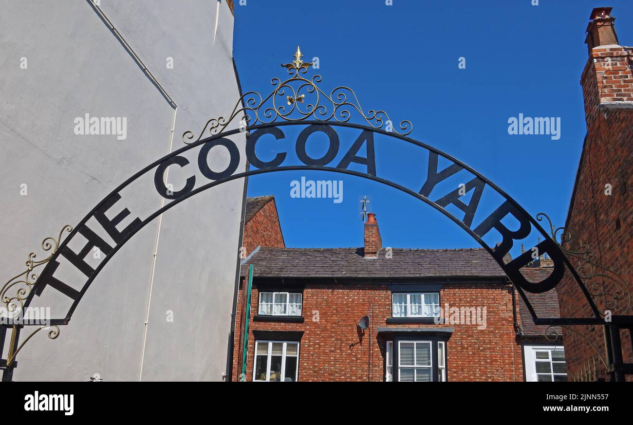Le Cocoa Yard, et , Cocoa House, Pillory Street, Nantwich, Cheshire, Angleterre, Royaume-Uni, CW5 5BL Banque D'Images