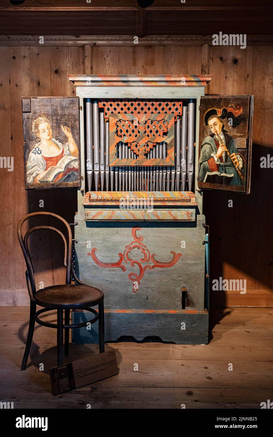 Intérieur, orgue, Maison Felixe Minas, Musée, Tannheim, Vallée de Tannheim, Tyrol, Autriche Banque D'Images