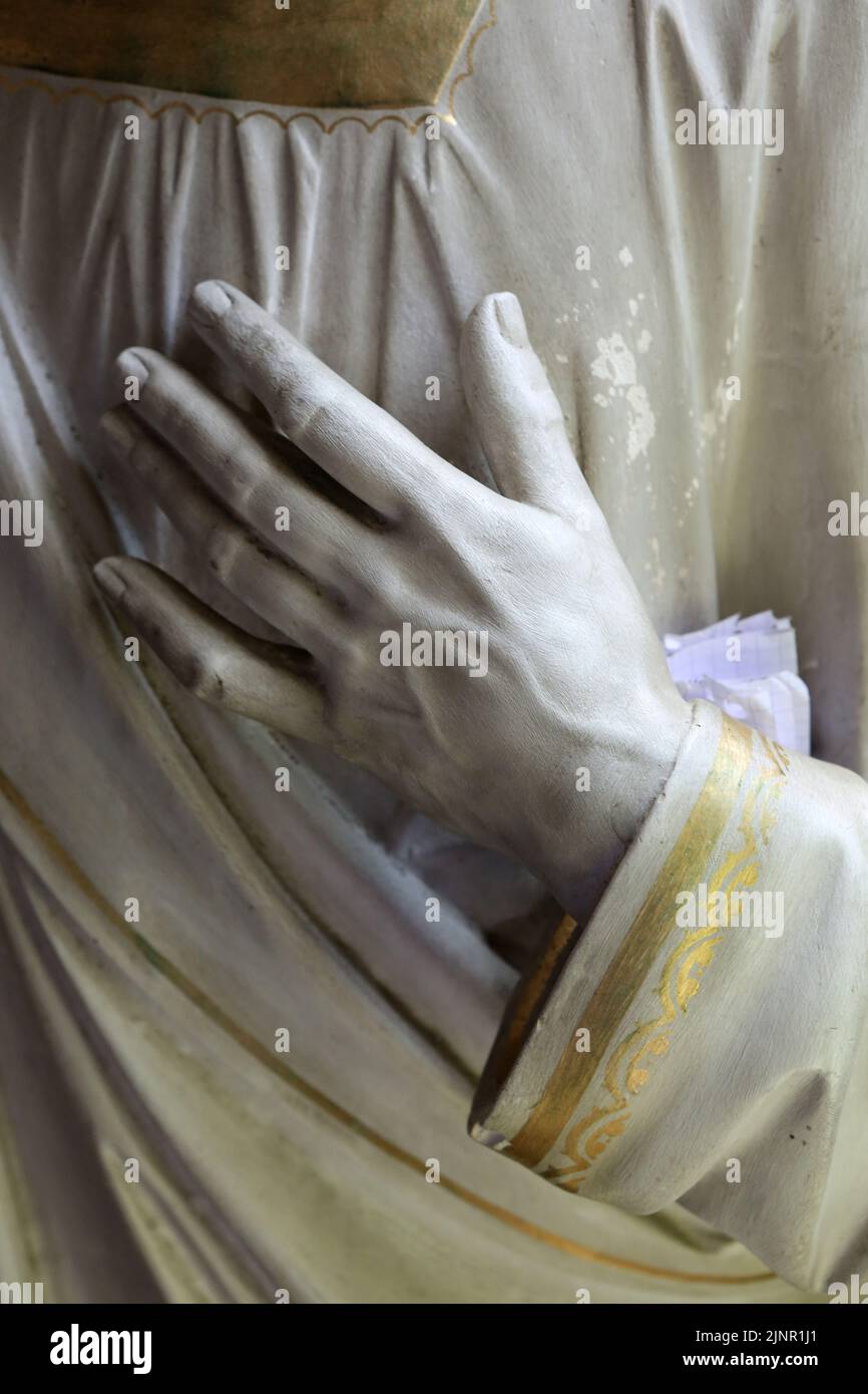 Jésus-Christ. Statue. Eglise Saint-Nicolas Saint-Marc. Ville d'Avray. Haut-de-Seine, Ile-de-France, France, Europe. Banque D'Images