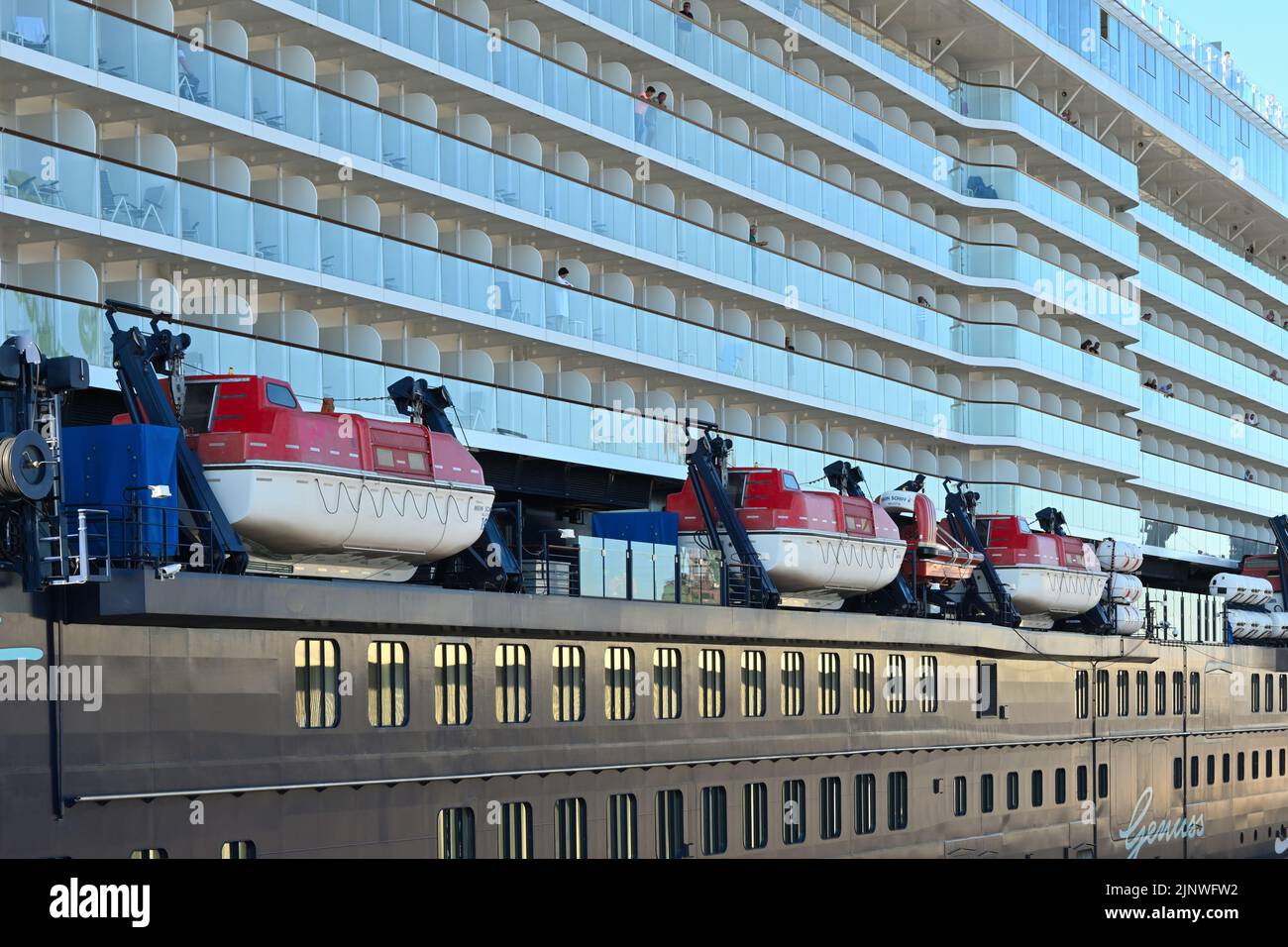 Gdynia, Pologne, 2 juillet 2022. Bateaux de croisière de luxe à vie le Mein Schiff 6. Port de Gdynia. Pologne Banque D'Images