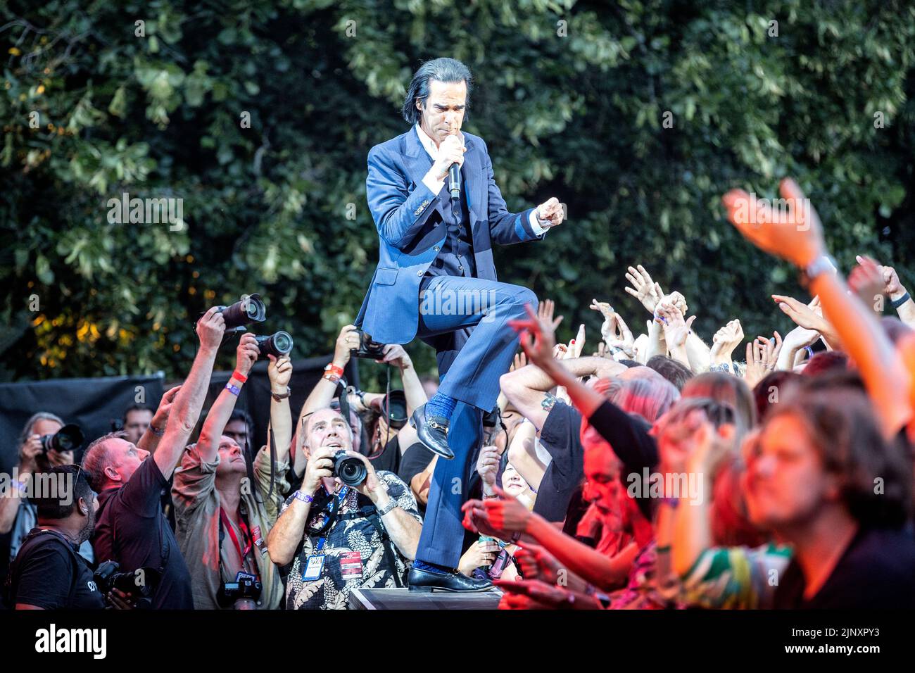 Oslo, Norvège. 11th, août 2022. Le musicien, compositeur et chanteur australien Nick Cave interprète un concert avec son groupe The Bad Seeds lors du festival de musique norvégien Oyafestivalen 2022 à Oslo. (Crédit photo: Gonzales photo - Terje Dokken). Banque D'Images Oslo, Norvège. 11th, août 2022. Le musicien, compositeur et chanteur australien Nick Cave interprète un concert avec son groupe The Bad Seeds lors du festival de musique norvégien Oyafestivalen 2022 à Oslo. (Crédit photo: Gonzales photo - Terje Dokken). Banque D'Images