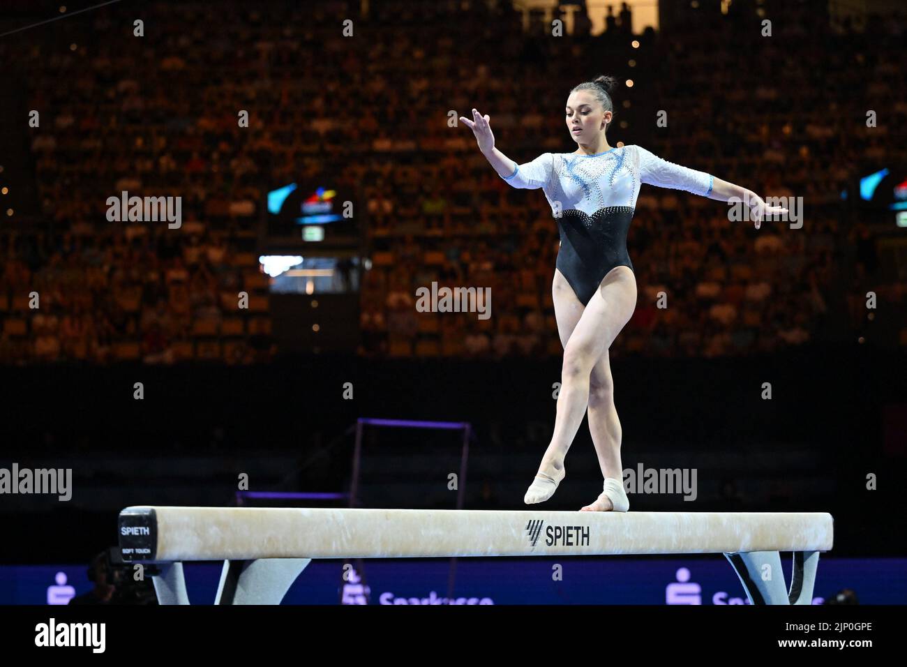 Munich, Allemagne. 14th août 2022. Giorgia Villa (ITA) faisceau pendant les Championnats européens de gymnastique artistique des femmes - Women Junior et Senior â&#X80;&#x99;s appareils individuels finales, gymnastique à Munich, Allemagne, 14 août 2022 crédit: Agence de photo indépendante/Alamy Live News Banque D'Images