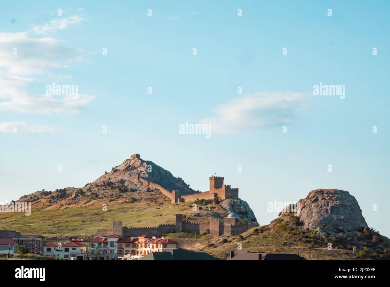 Forteresse sur une haute montagne. Banque D'Images