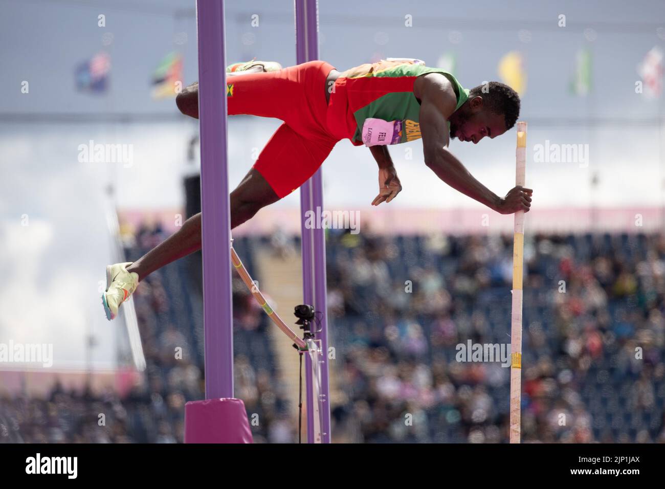 05-8-22 - Felix Kurt, Grenade, dans la voûte de la perche de décathlon masculine aux Jeux du Commonwealth de Birmingham 2022 au stade Alexander, Birmingham. Banque D'Images