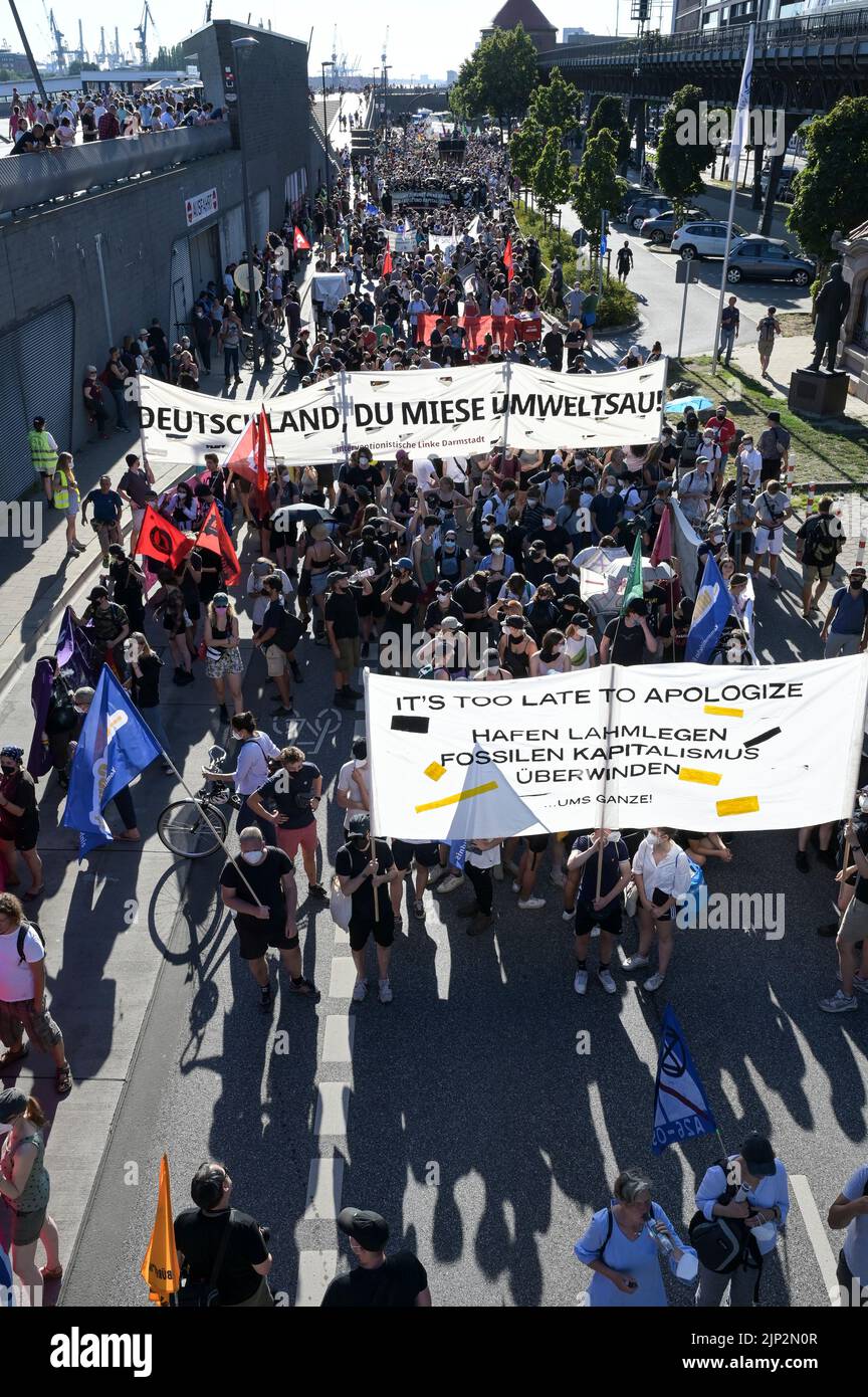 ALLEMAGNE, Hambourg, climatecamp 2022, rassemblement pour la protection du climat et la justice climatique et contre les combustibles fossiles comme le GNL gaz naturel fracturer le pétrole de charbon nucléaire Banque D'Images