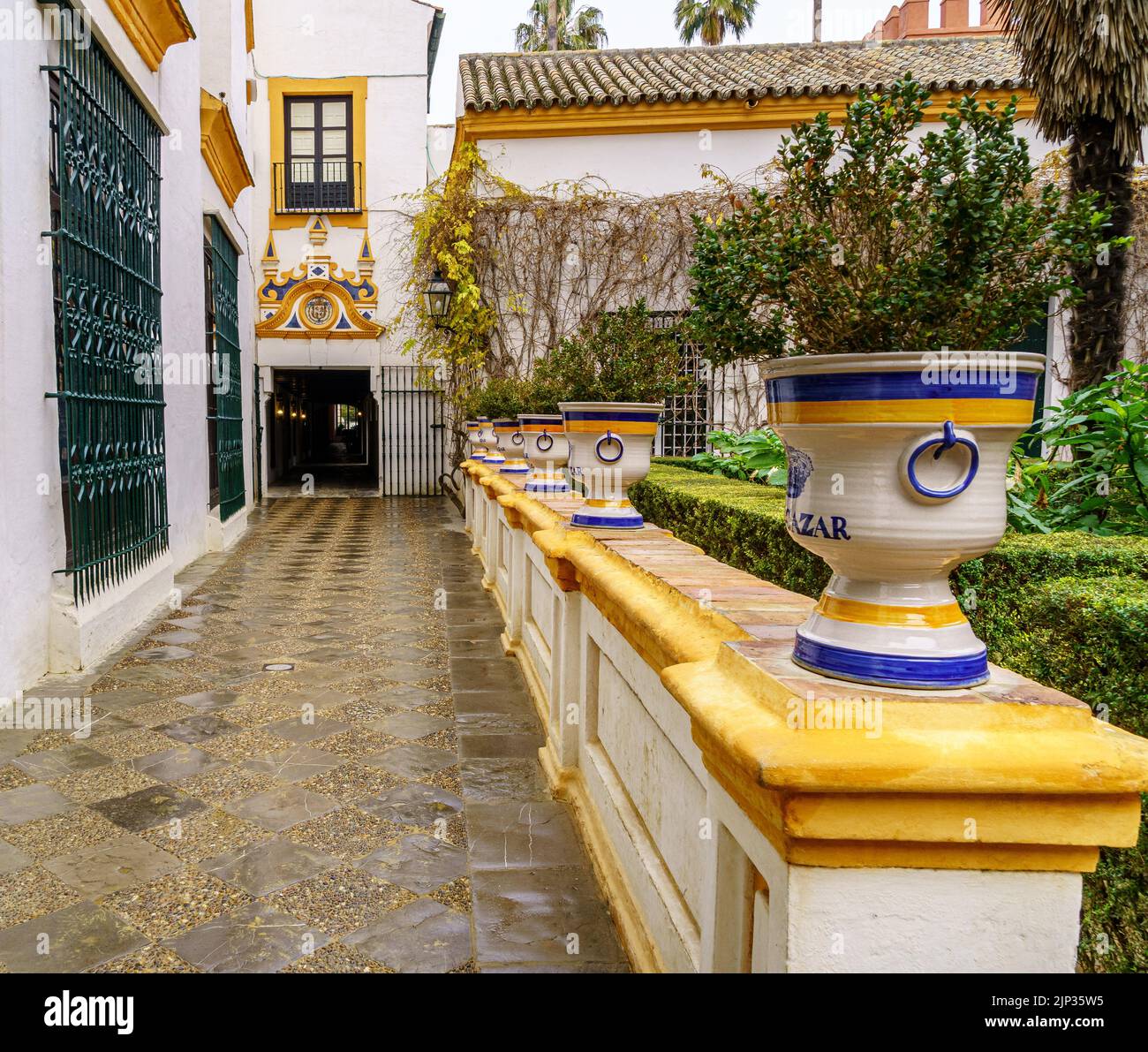 Alcazar de Séville, une attraction touristique du patrimoine mondial. Palais et jardins dans un cadre idyllique d'une beauté spectaculaire. Andalousie. Banque D'Images