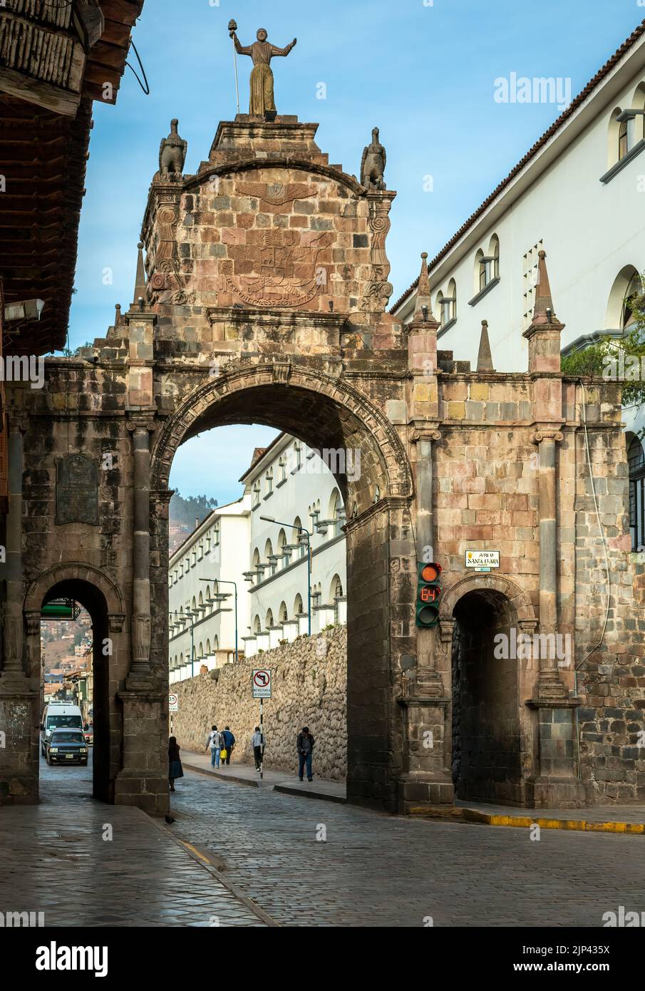 Santa Clara Arch, Cusco, Pérou Banque D'Images