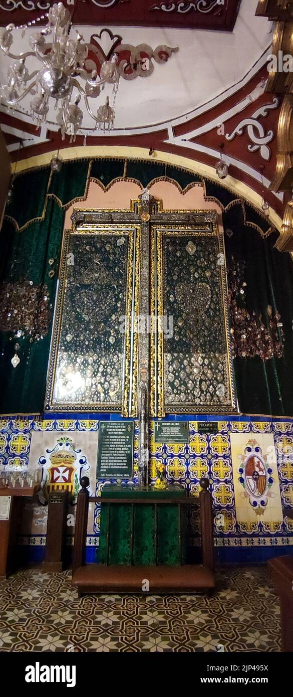 Père Urraca Cross / Cruz del Padre Urraca. Iglesia y Convento de la Merced, Lima. Banque D'Images