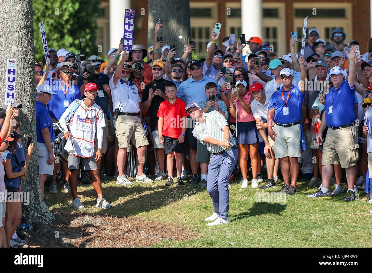 14 août 2022: Trey Mullinax est sur le vert 18th lors de la dernière partie du tournoi de golf de championnat FedEx St. Jude à TPC Southwind à Memphis, TN. Support gris Siegel/Cal Sport Banque D'Images