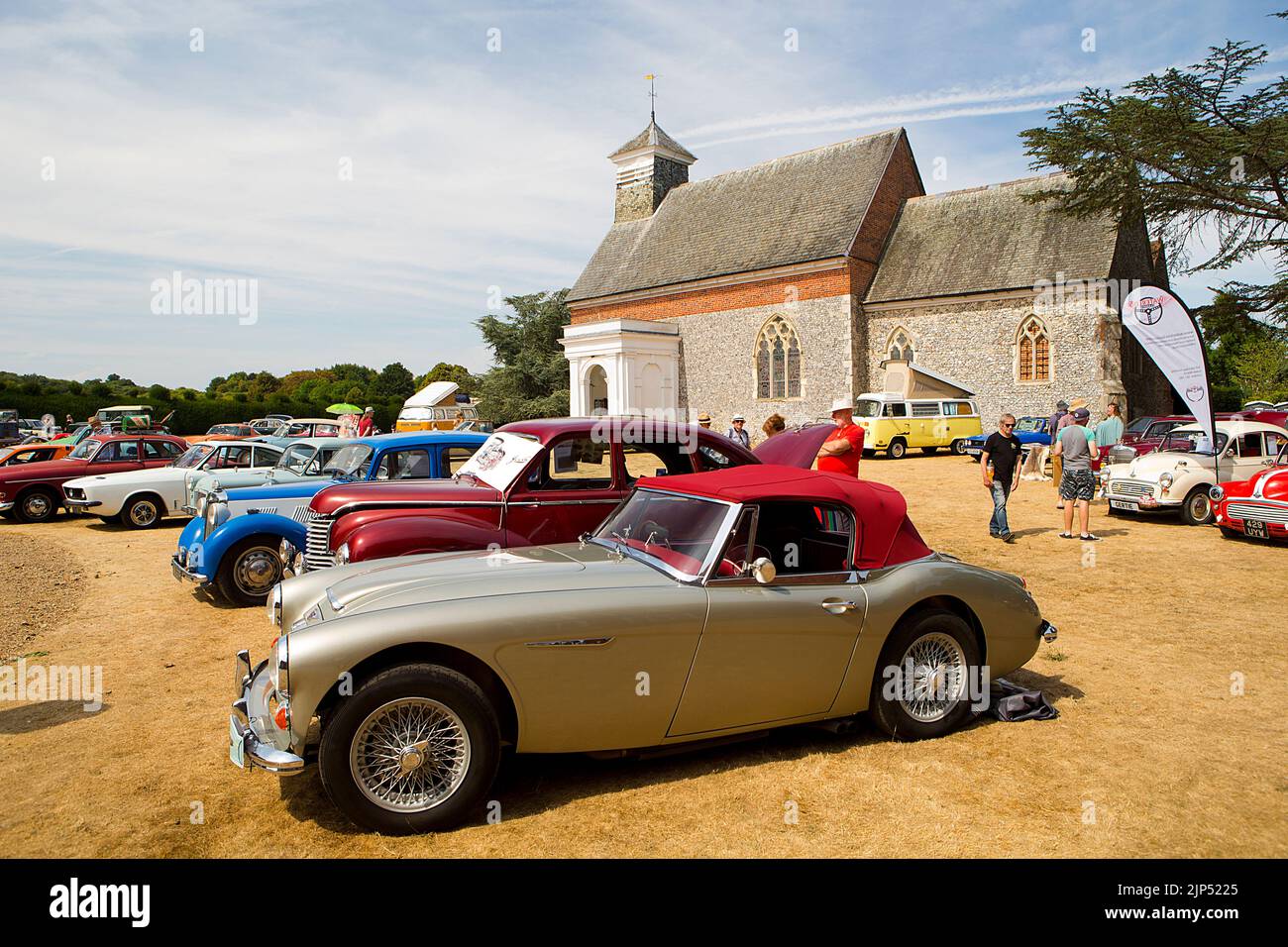 1960s Austin Healey 3000 au salon automobile « Patina », (un festival de l'Unprésentable et une célébration des non-restaurés), au château de Lullingstone, Eynsfo Banque D'Images