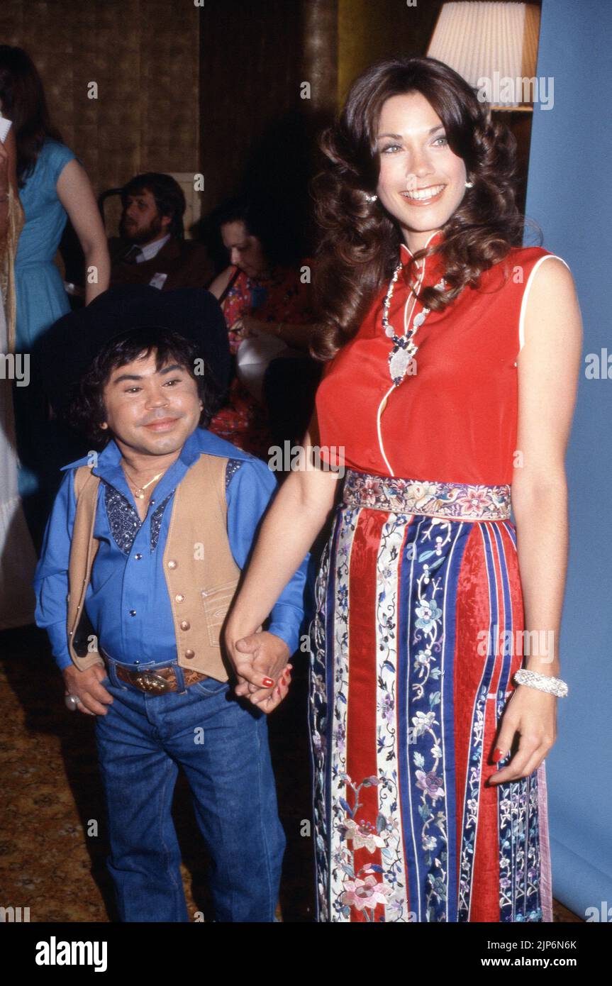 herve-villechaize-et-barbi-benton-circa-annees-80-credit-ralph-dominguez-mediapunch-2jp6n6k.jpg