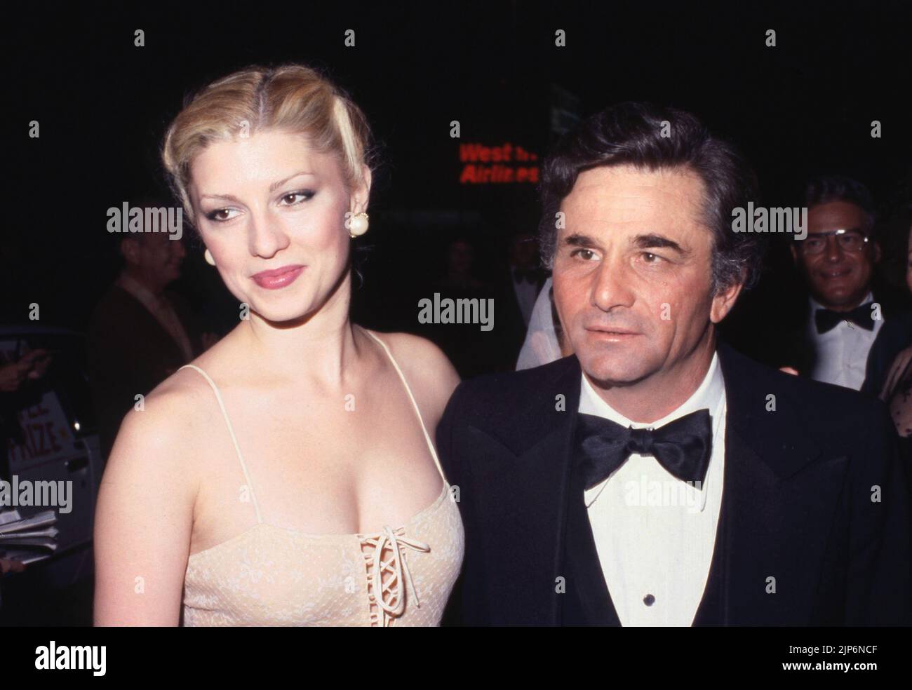 Peter Falk et Shera Danese Circa des années 80 crédit: Ralph Dominguez/MediaPunch Banque D'Images