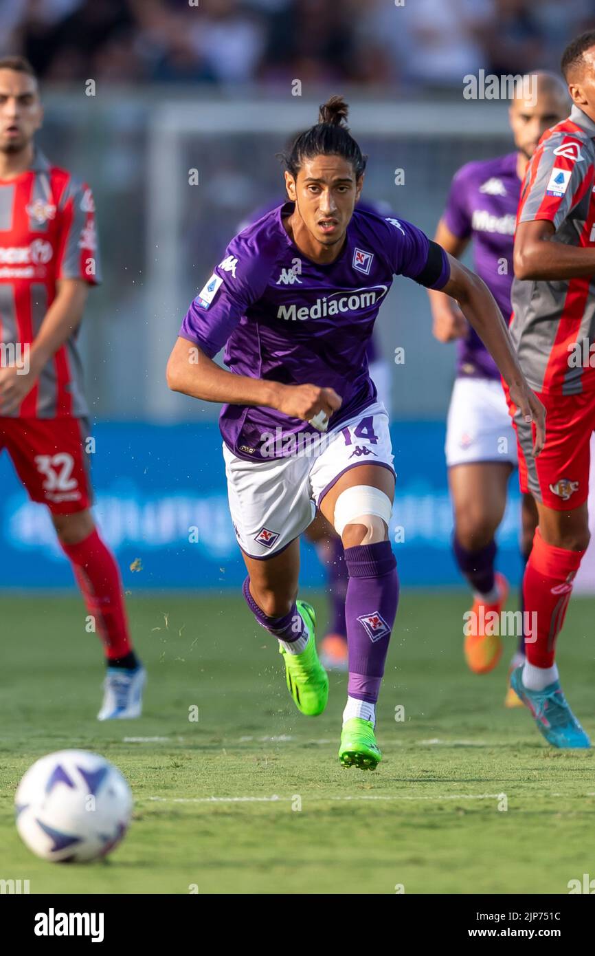 Youssef Maleh (Fiorentina) pendant le match italien 'erie A' entre Fiorentina 3-2 Cremonese au stade Artemio Franchi le 14 août 2022 à Florence, Italie. Credit: Maurizio Borsari/AFLO/Alay Live News Banque D'Images