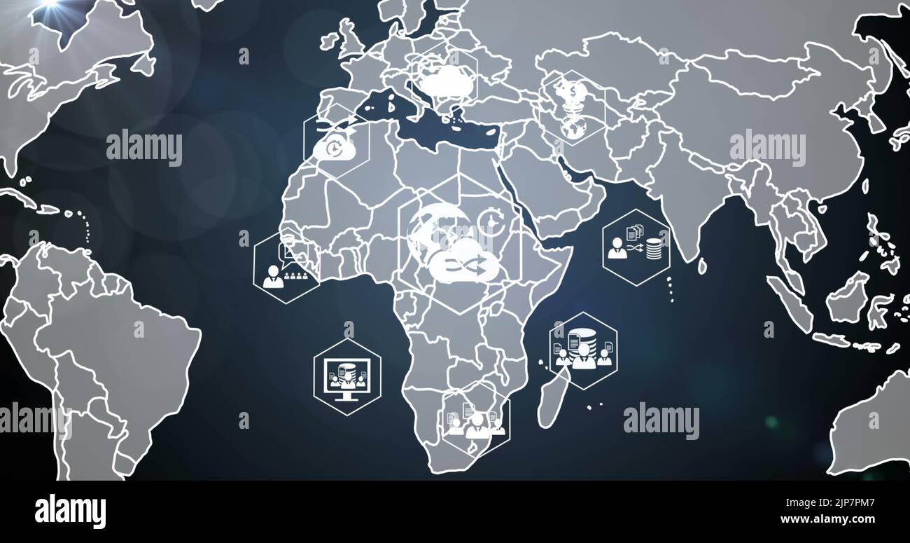 Image de plusieurs icônes numériques tournant sur la carte du monde sur fond bleu Banque D'Images