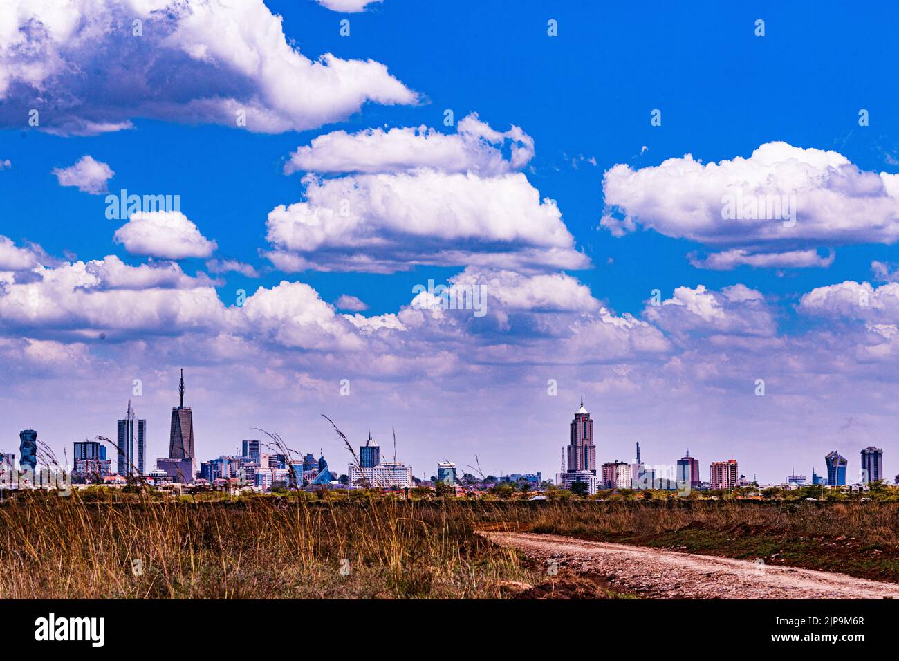Nairobi City County Kenyas Capital East Africa, architecture moderne High-Rise Building bureaux Skyline, gratte-ciel, paysages urbains, panoramique magique Banque D'Images