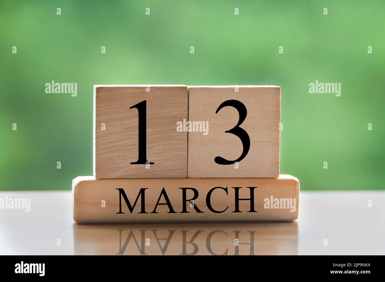 13 mars Banque de photographies et d'images à haute résolution - Alamy