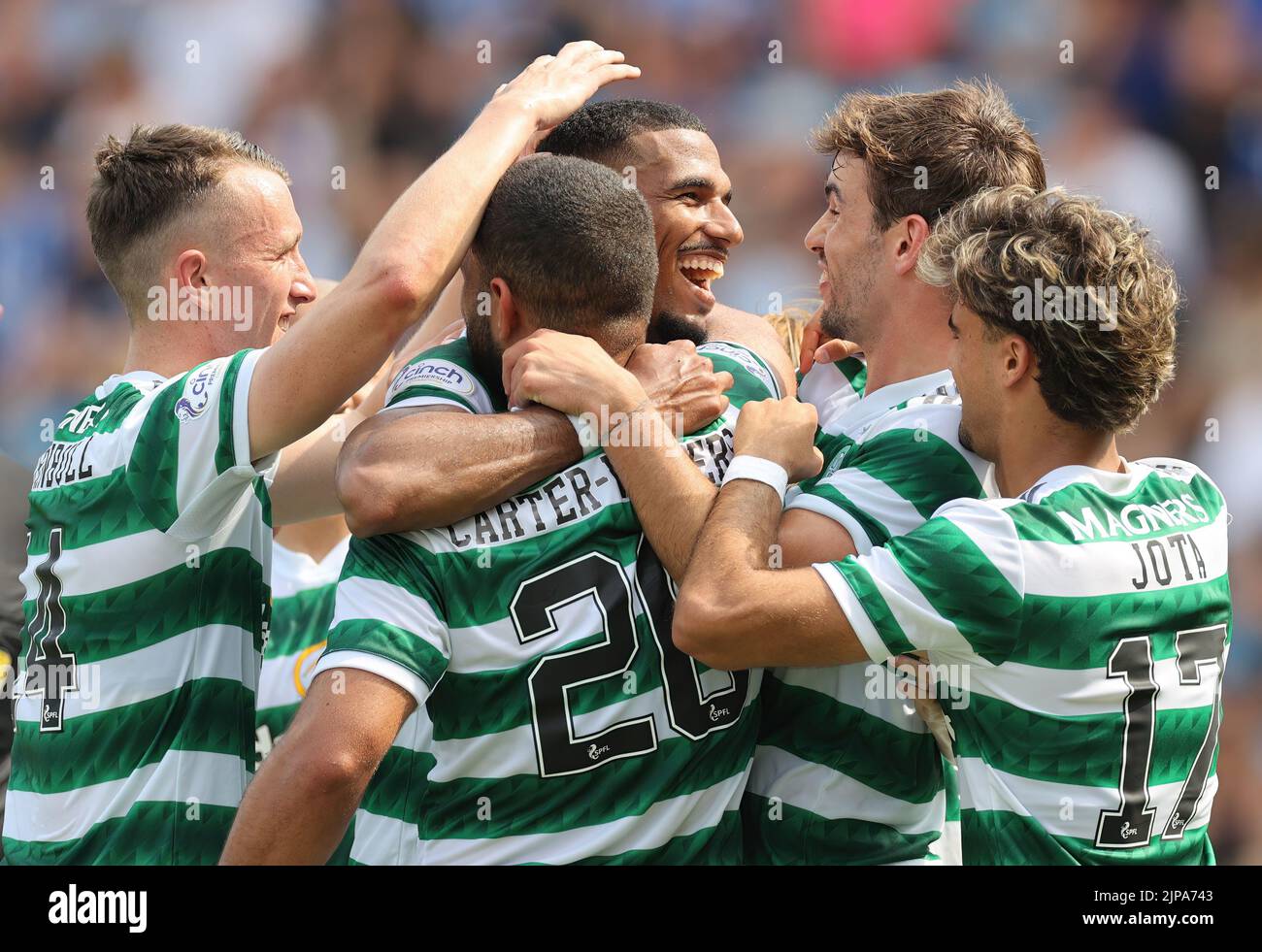 Programme Tv Du Dimanche 7 Août 2022 Le Celtic Moritz Jenz célèbre le troisième but de son équipe lors du