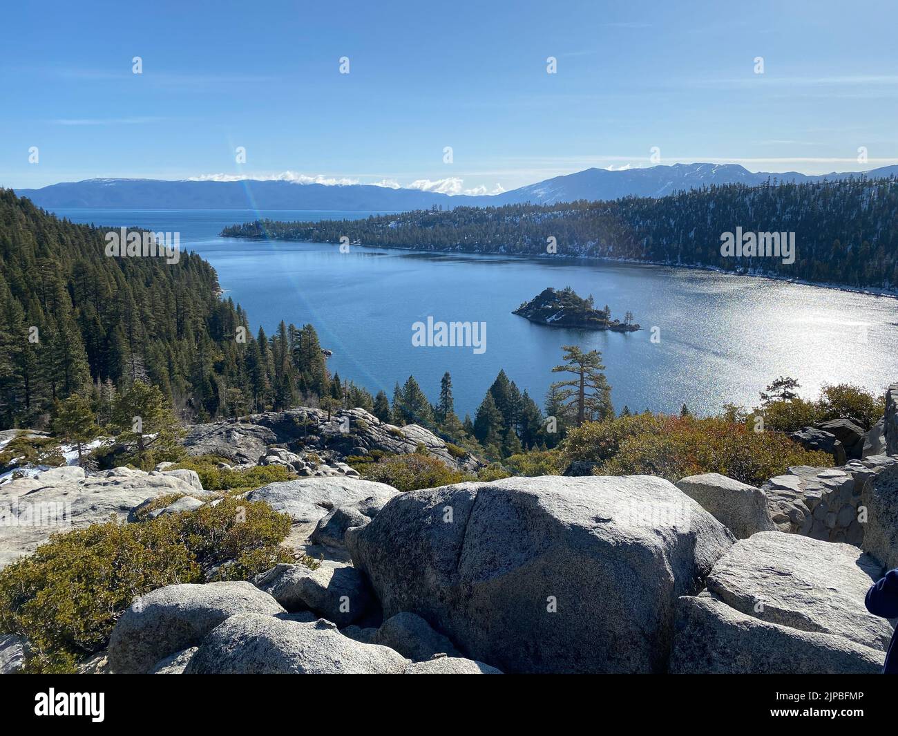 Photo de l'île Fannette au lac Tahoe dans le parc national d'Emerald Bay en Californie, États-Unis, États-Unis. Banque D'Images