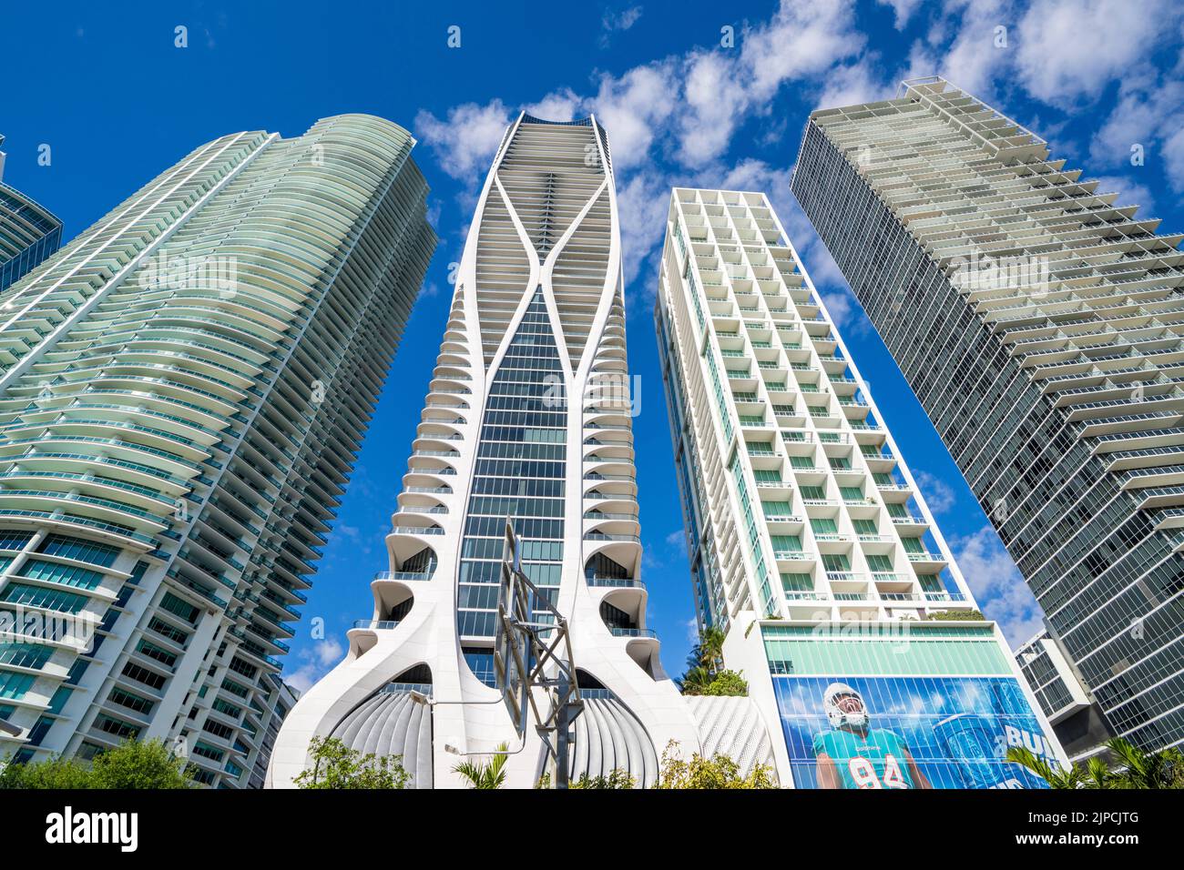 Skyline, One Museum Plaza, Frost Science Museum et Perez Art Museum, centre-ville de Miami City, sud de la Floride, États-Unis Banque D'Images