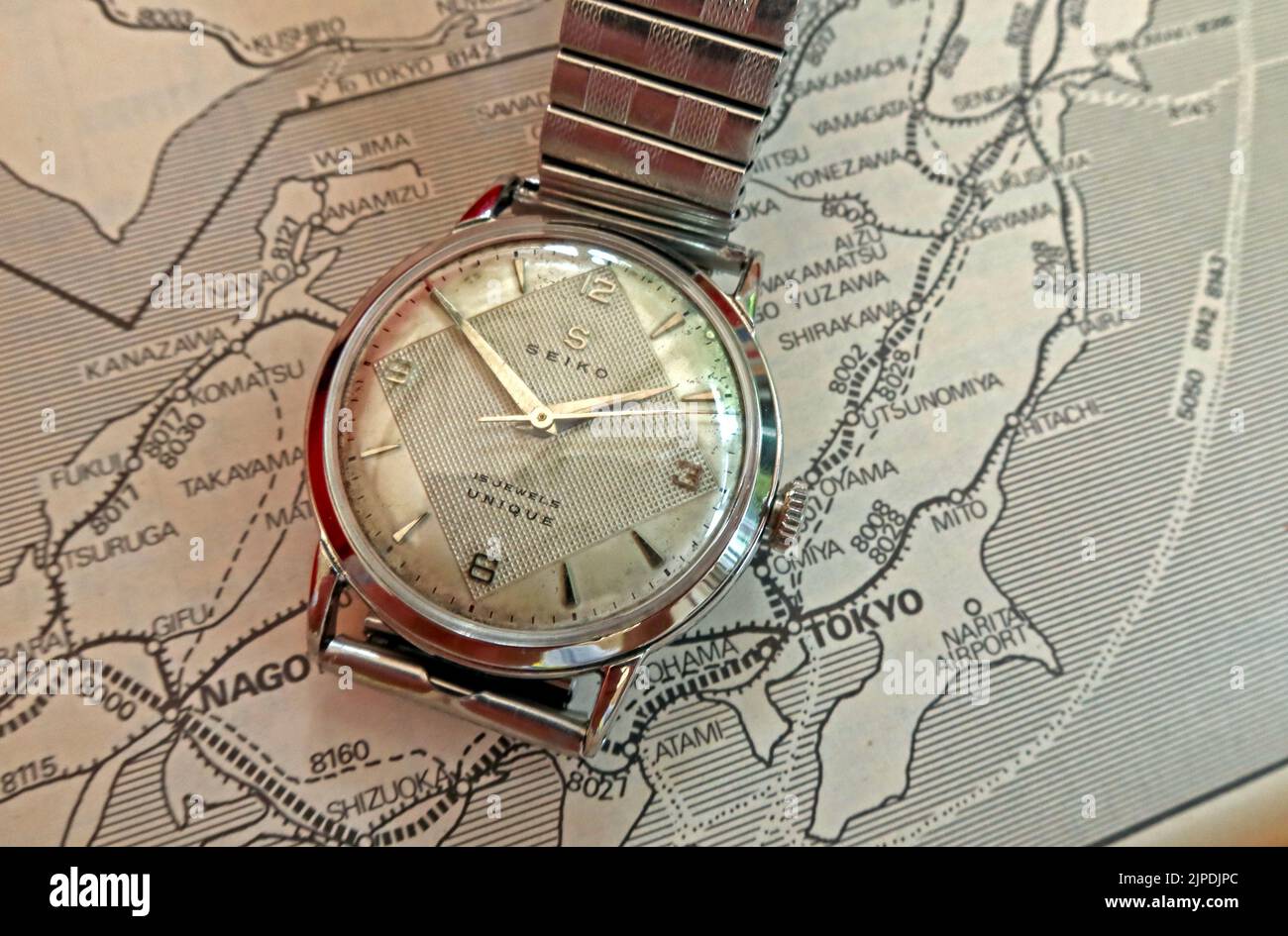 1956 Seiko modèle unique, 15 bijoux Banque D'Images