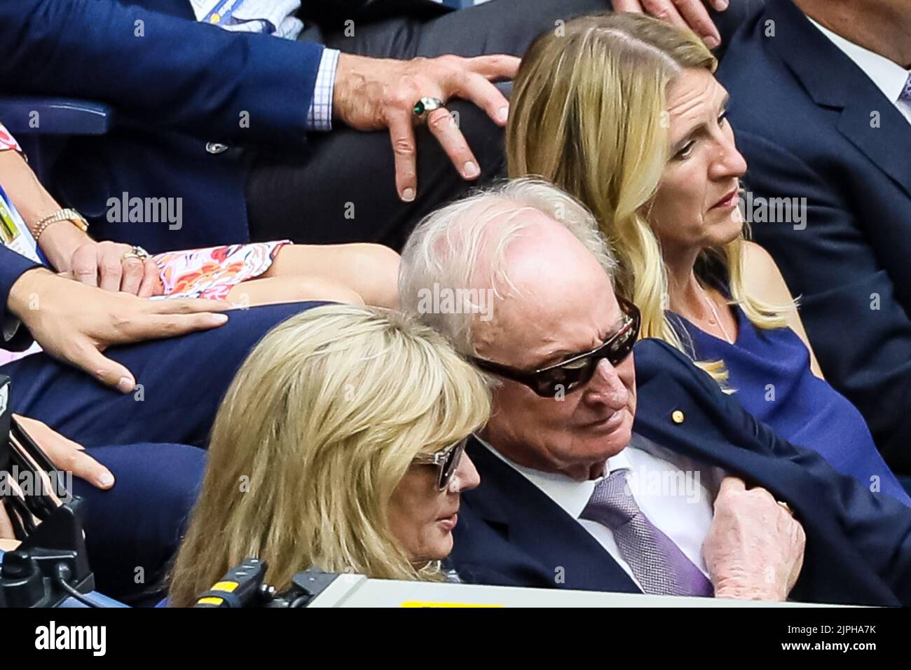 New York, États-Unis. 08th septembre 2019. Rod laver regarde la finale entre Rafael Nadal d'Espagne et Daniil Medvedev de Russie au stade Arthur Ashe au centre national de tennis de l'USTA Billie Jean King sur 08 septembre 2019 à New York. Crédit : Agence photo indépendante/Alamy Live News Banque D'Images