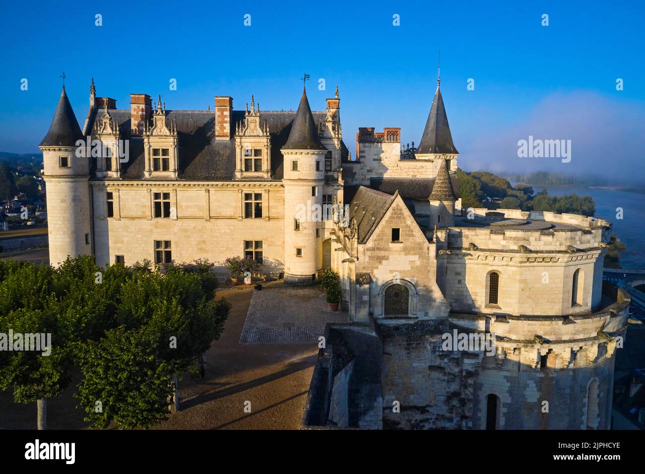 France, Indre-et-Loire (37), Amboise, Vallée de la Loire classée au patrimoine mondial de l'UNESCO, Châteaux de la Loire, château royal d'Amboise Banque D'Images