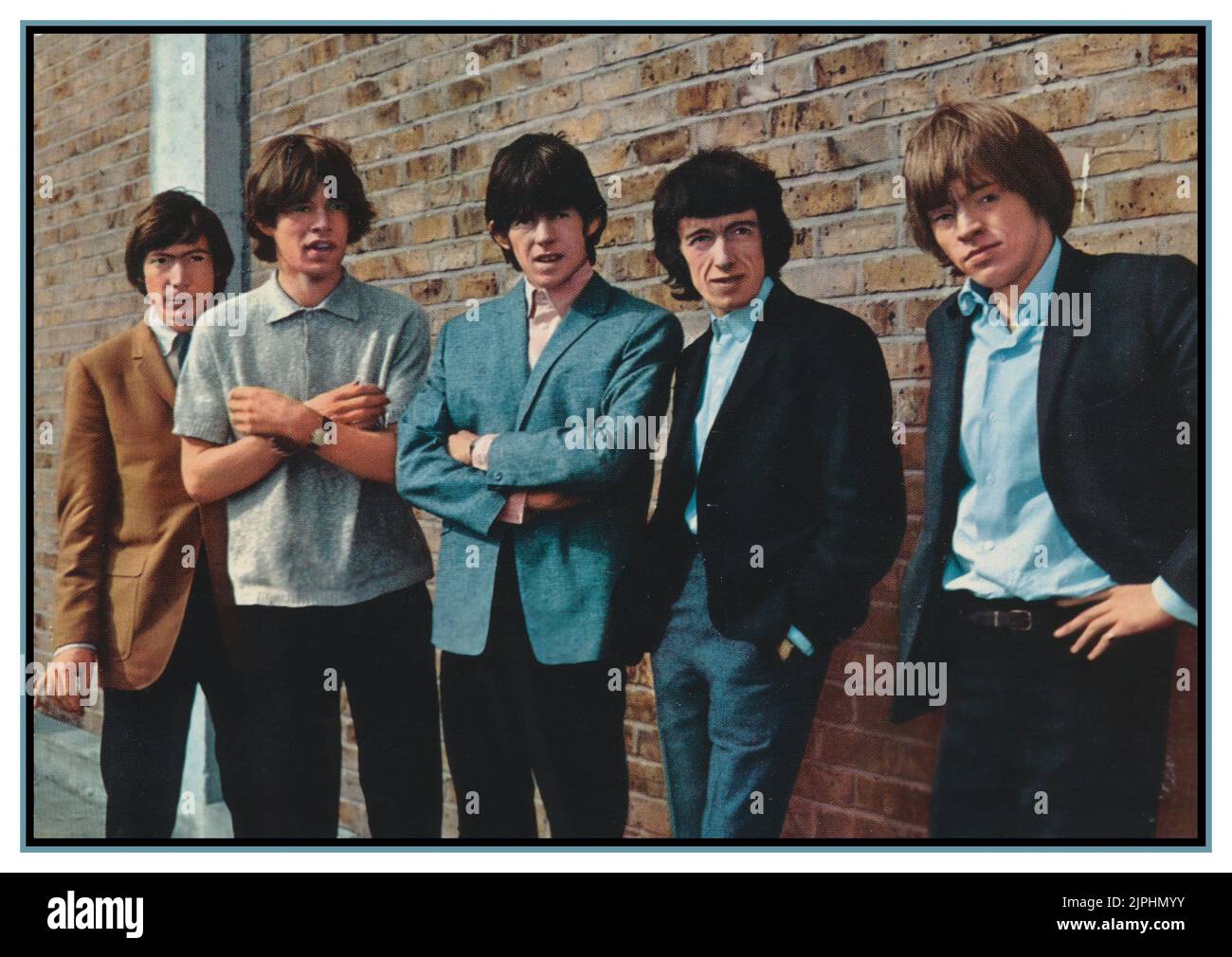 Vintage début 1958 Rolling Stones Promo Poster carte avec L-R Charlie Watts, Mick Jagger, Keith Richards, Bill Wyman et Brian Jones. Groupe de musique pop au Royaume-Uni qui est devenu l'un des plus grands groupes pop britanniques de tous les temps. Banque D'Images