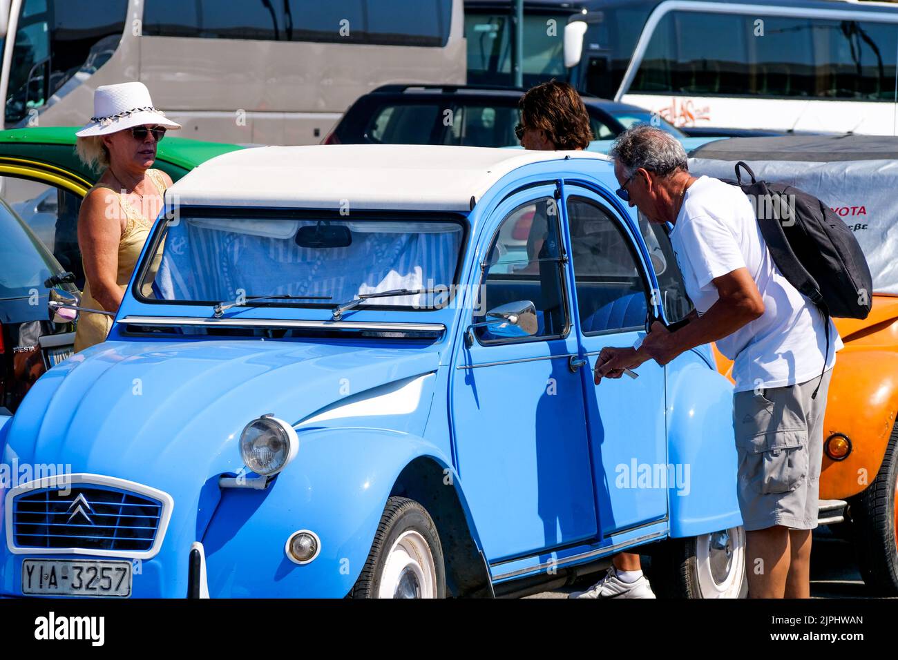 Citroën 2CV, Kavala, Grèce du Nord-est Banque D'Images