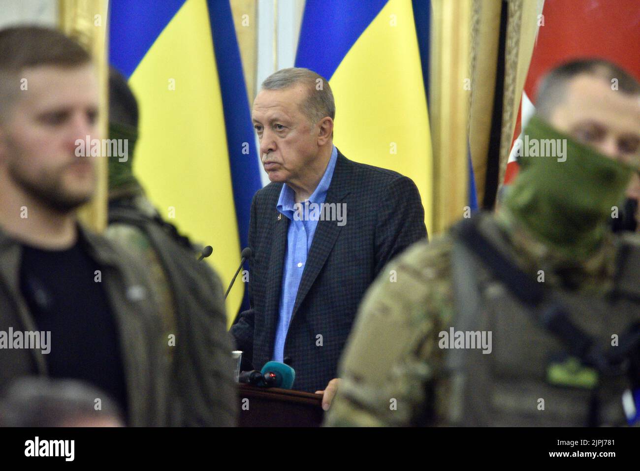 LVIV (UKRAINE) - le 18 AOÛT 2022 - le Président de la République du Turkiye Recep Tayyip Erdogan assiste à une conférence de presse conjointe avec le Président de l'Ukraine Banque D'Images