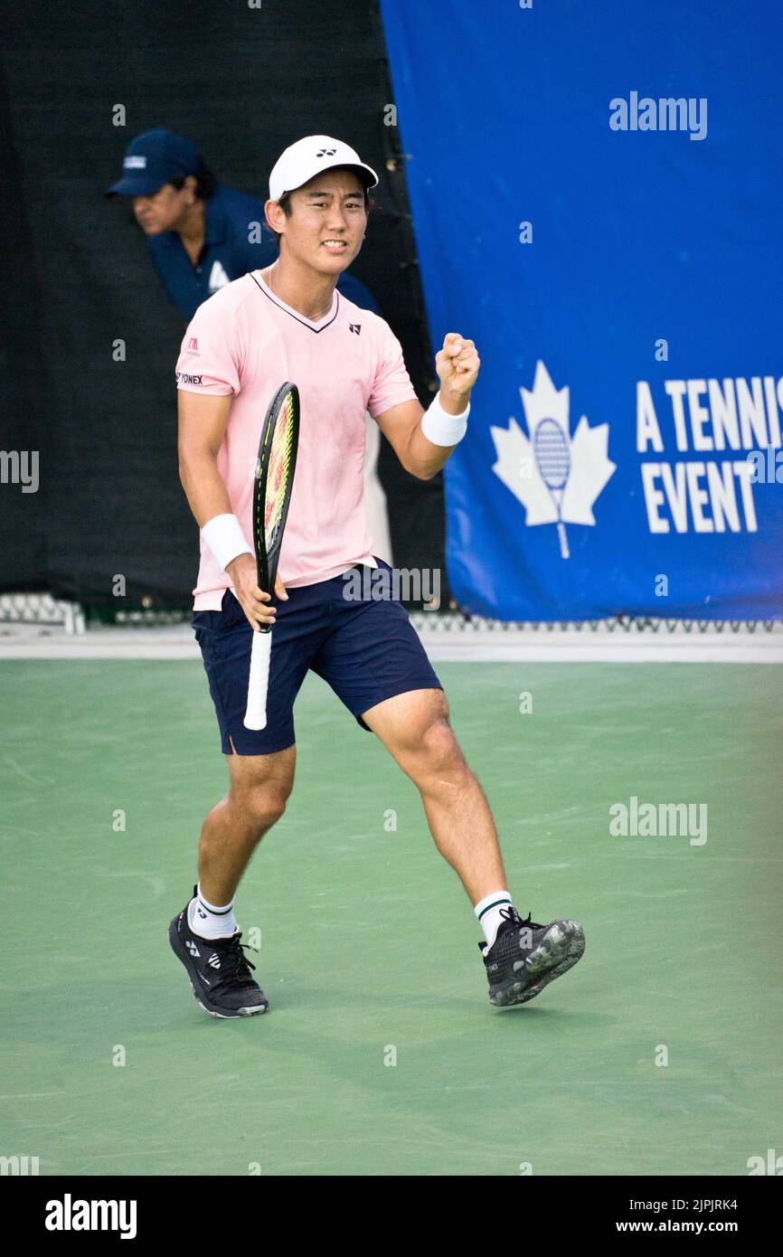 West Vancouver, Canada. 16th août 2022. West Vancouver (Colombie-Britannique), Canada, 16 août 2022 Yoshihito Nishioka (Japon) réagit lors du premier match de tennis Odlum Brown VanOpen sur 16 août 2022 au Hollyburn Country Club de West Vancouver (Colombie-Britannique), Canada. (Amy elle/SPP) crédit: SPP Sport presse photo. /Alamy Live News Banque D'Images