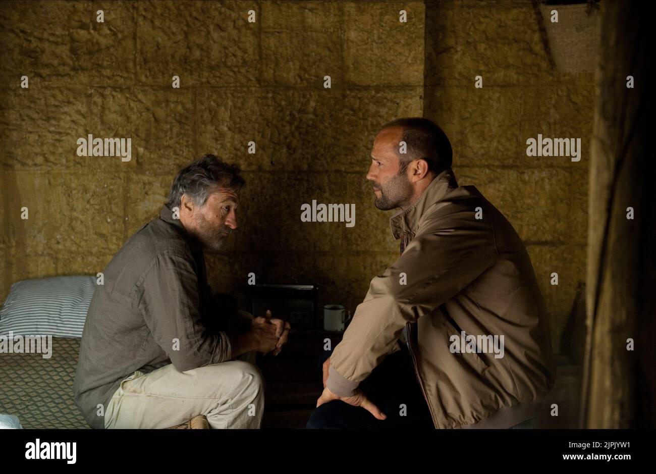 ROBERT DE NIRO, Jason Statham, KILLER ELITE, 2011 Banque D'Images