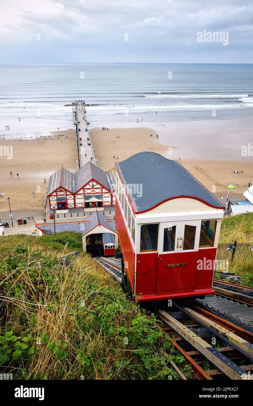 SaltburnbytheSea et son funiculaire à eau avec la jetée et la plage