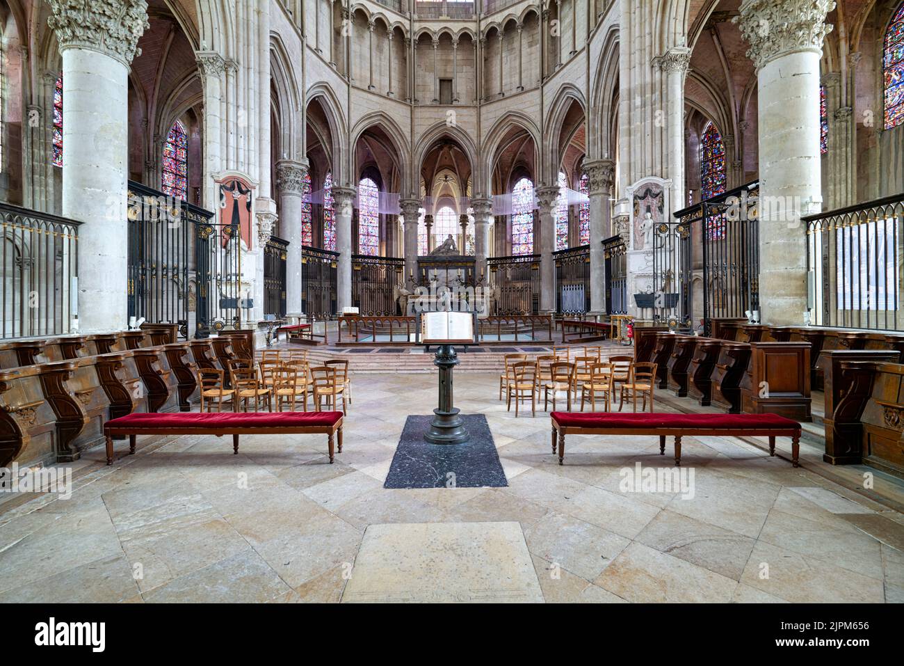 Cathédrale Saint Etienne d'Auxerre. Bourgogne France. Banque D'Images