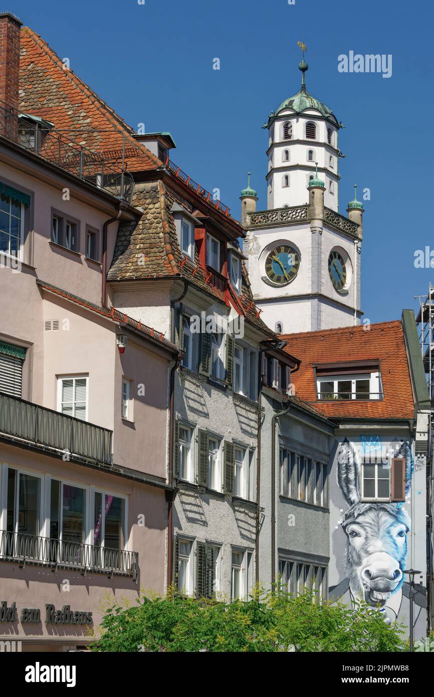 Blaserturm, Altstadtfassaden, Graffit mit Esel, Ravensburg, Oberschwaben, Baden-Württemberg, Deutschland, Europa Banque D'Images