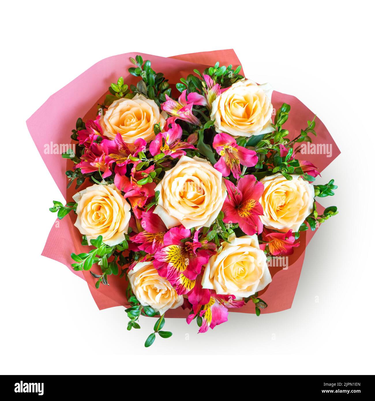 Bouquet de belles roses et alstroemeria isolé sur fond blanc. Bouquet frais et luxuriant de fleurs colorées pour le mariage, le jour de la valenitnes, la mère Banque D'Images