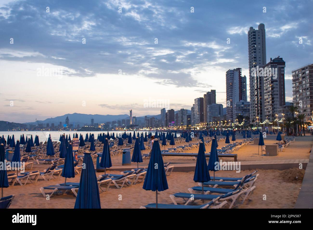 Plage de Levante à Benidorm, Espagne. Banque D'Images
