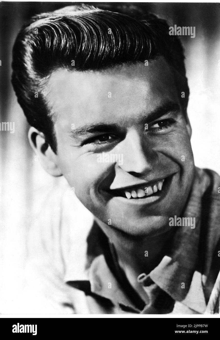 1952 environ : L'acteur Robert WAGNER ( né le 10 février 1930 à detroit , Michigan ) , 20th siècle Fox pubblicity STILL - CINÉMA - sourire - sorriso - adolescents idole ---- Archivio GBB Banque D'Images