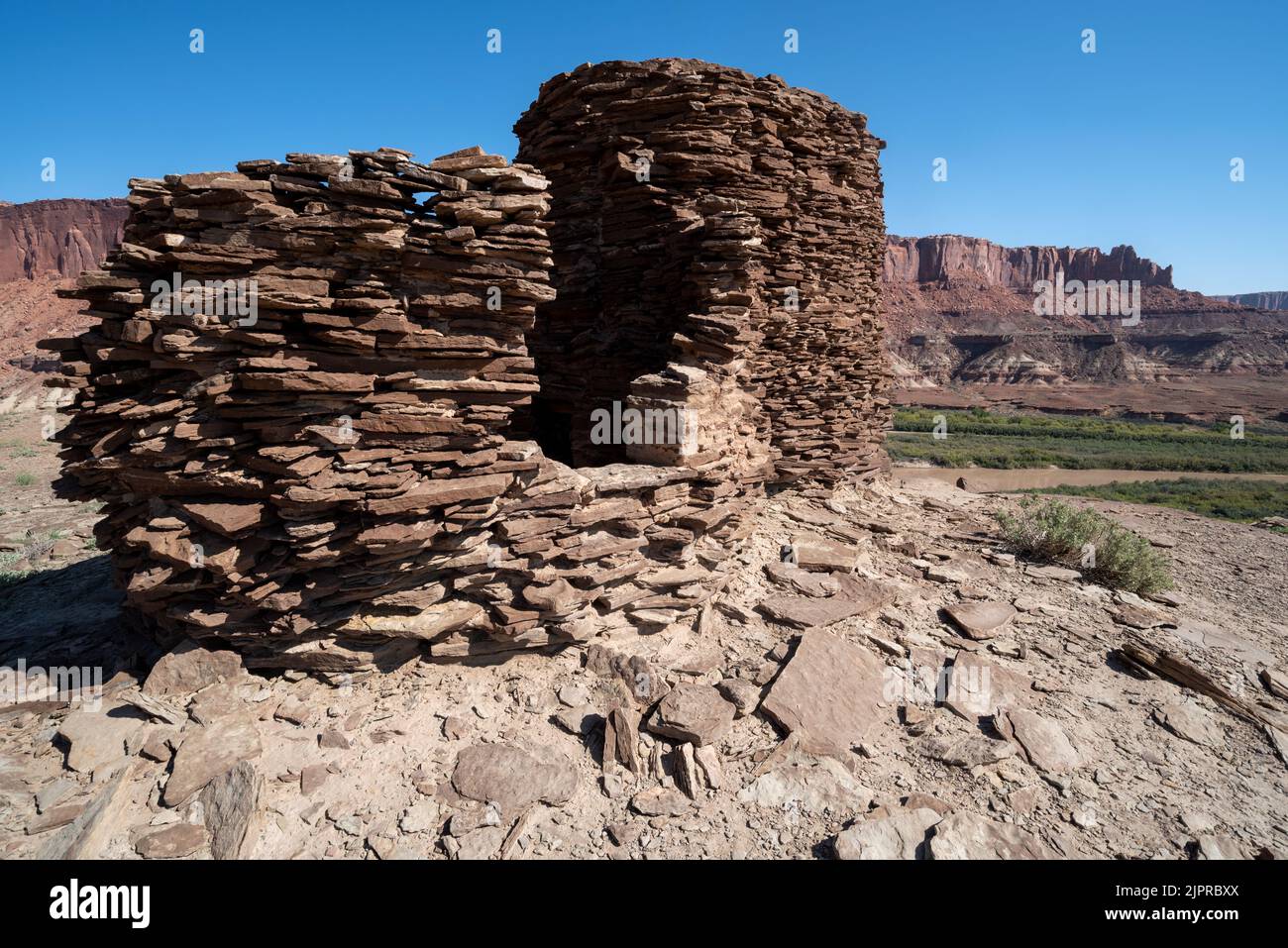 Ruine au sommet d'une colline, Labyrinth Canyon, Utah. Banque D'Images
