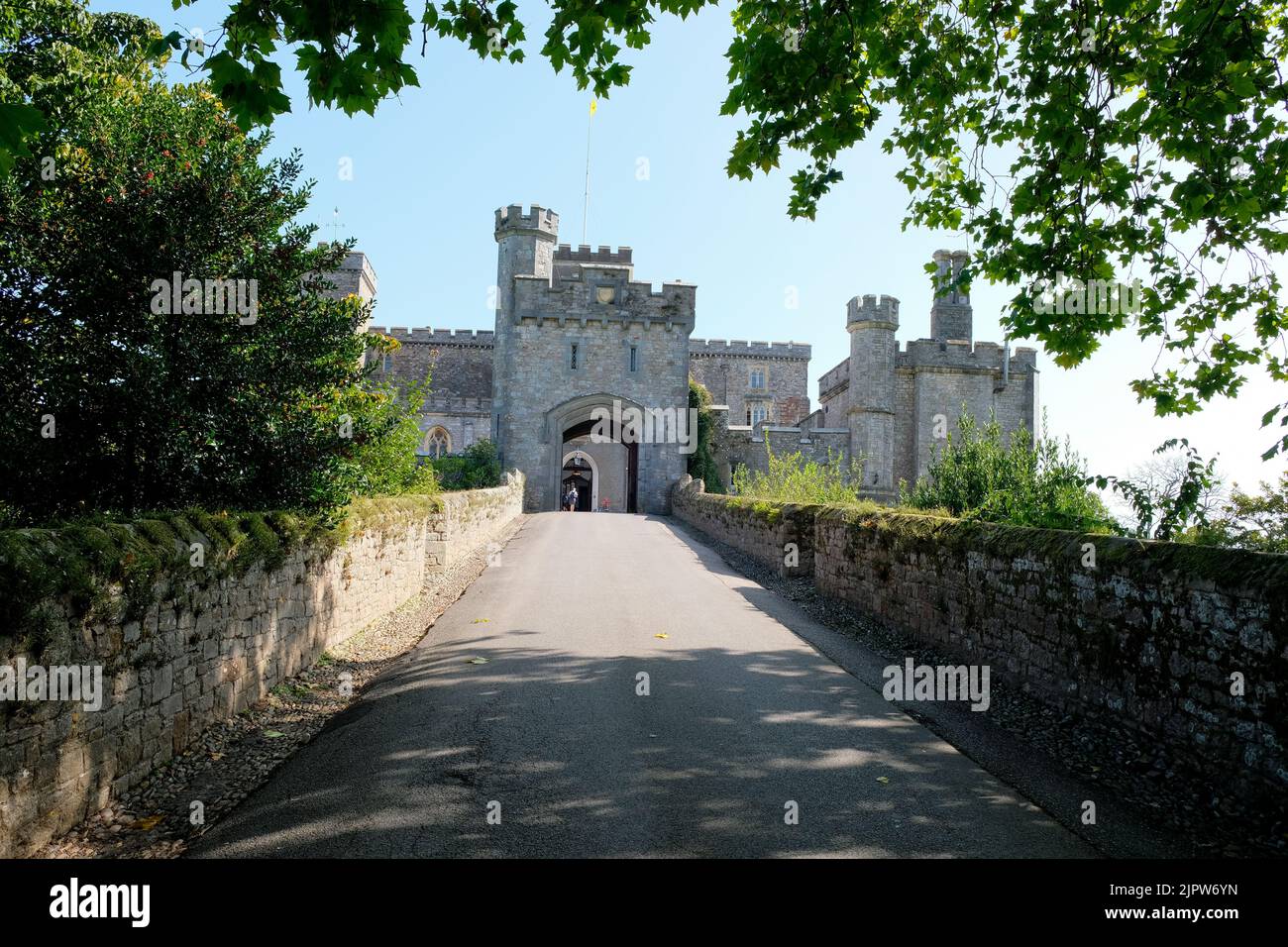 Le château de Powderham est un manoir fortifié situé près d'Exminster, Devon Banque D'Images