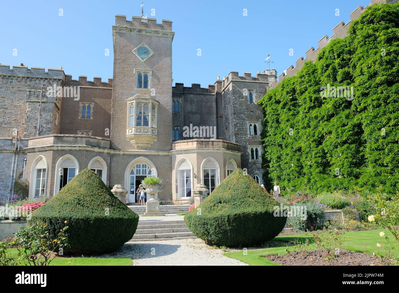 Le château de Powderham est un manoir fortifié situé près d'Exminster, Devon Banque D'Images